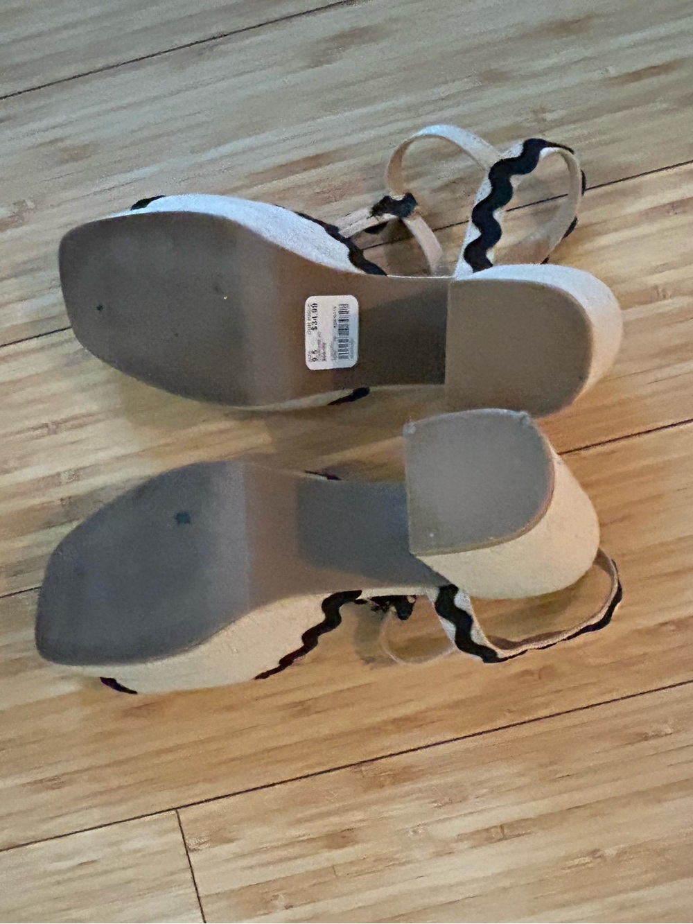Cato Women’s Cream Block Heel Sandalsn with Black Trim - Picture 4 of 4